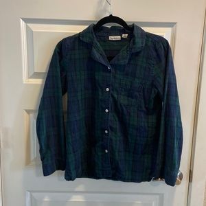 Dark blue and green plaid along sleeve with collar